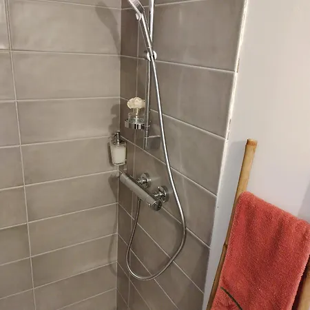 D'hotes L'ecrin Du Quercy 3* 菲雅克